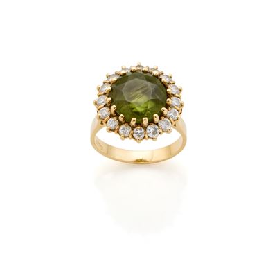 Anello in Oro con Peridoto e Diamanti