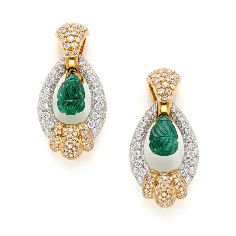 Orecchini in oro bianco e giallo 18 Kt, diamanti e smeraldi