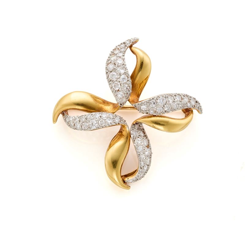 Spilla in oro e diamanti