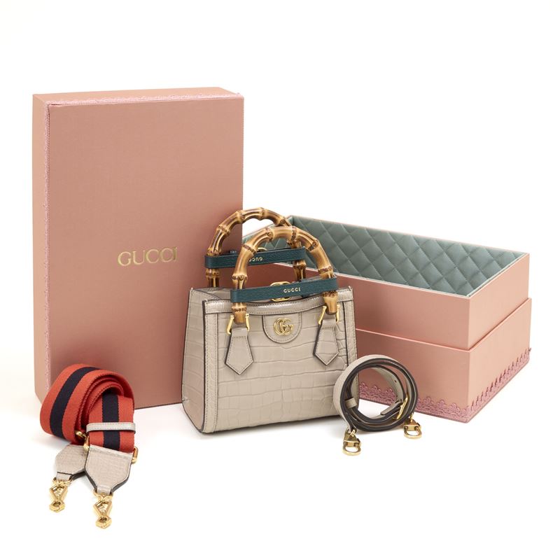 Gucci Diana