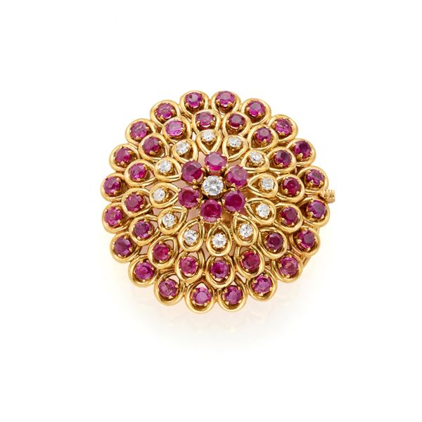 Missiaglia gold clasp with rubies and diamonds