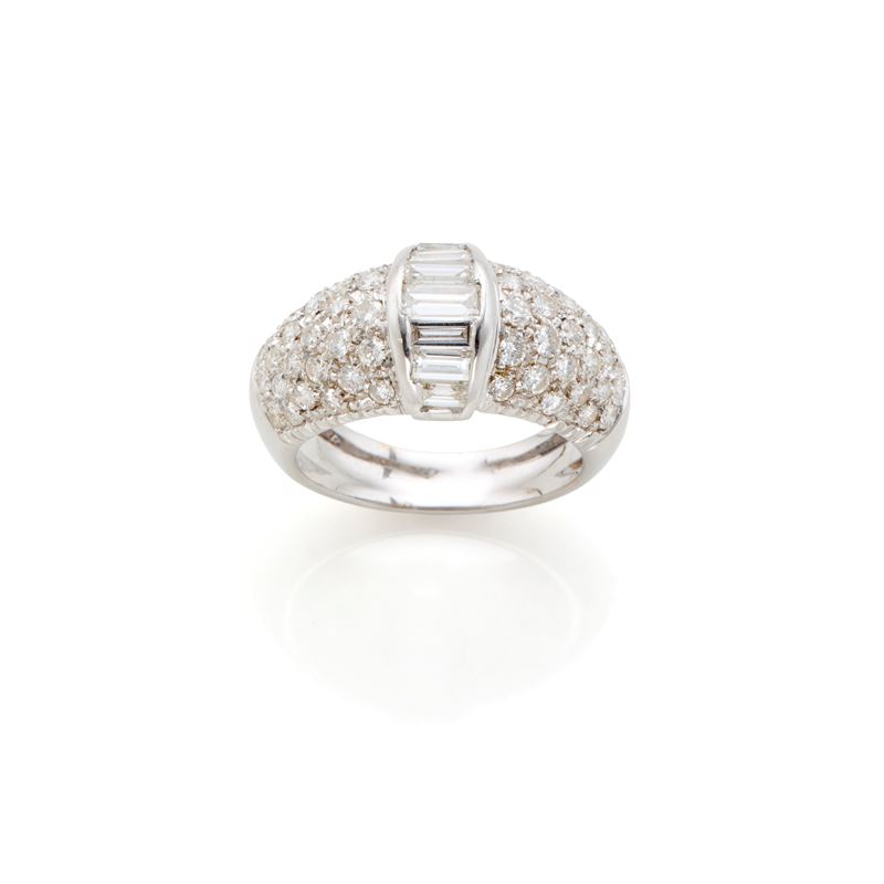 Anello Missiaglia, in oro bianco 18 Kt con diamanti rotondi e baguette