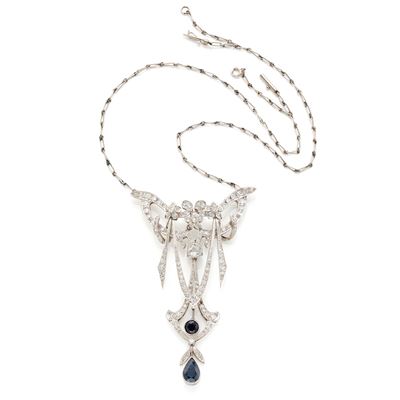 Collana in platino con diamanti e zaffiri, circa 26,20 g