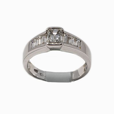 Anello con Diamanti
