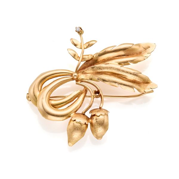 Spilla floreale in oro