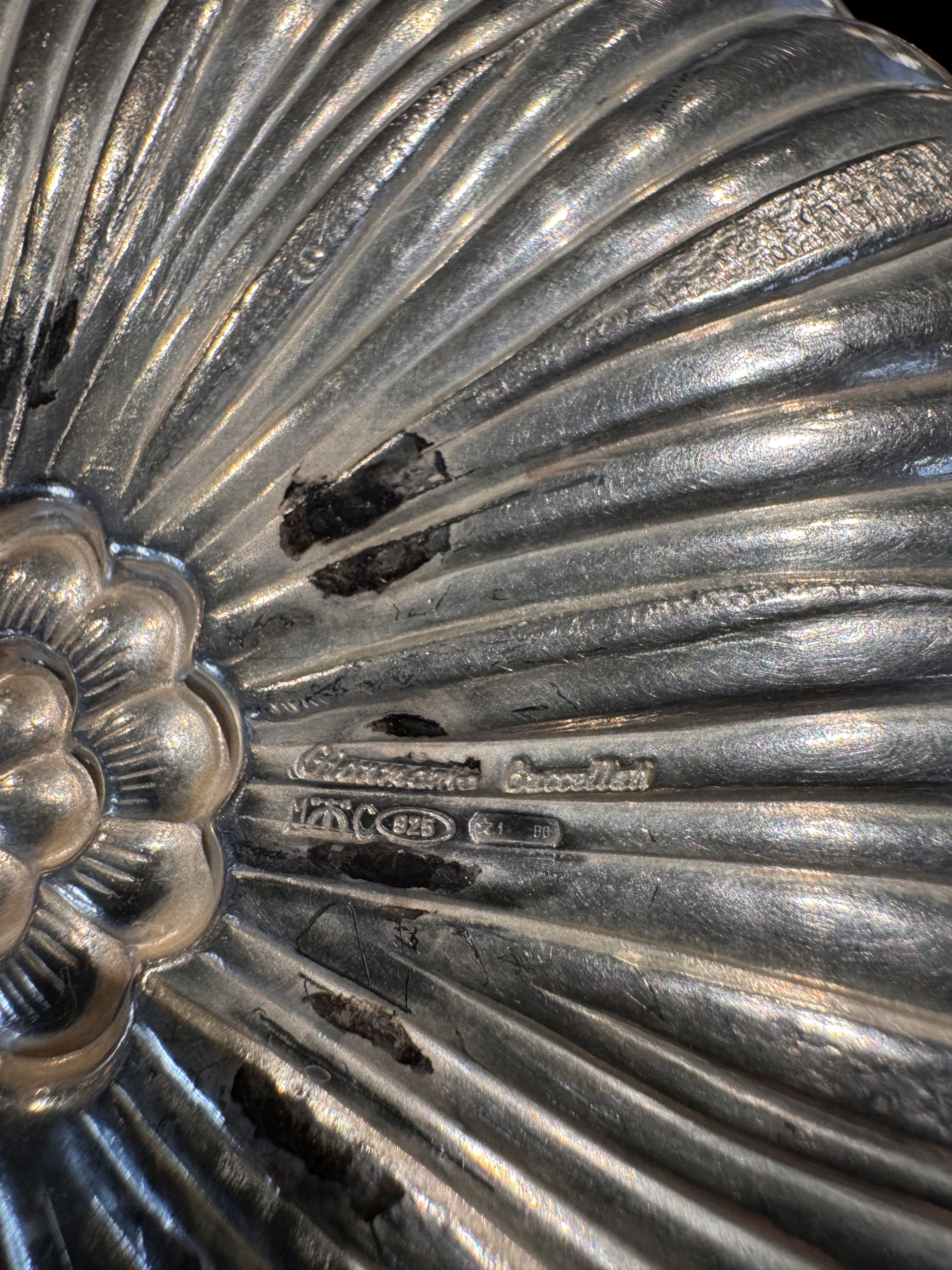Quattro coppette in argento firmate Buccellati