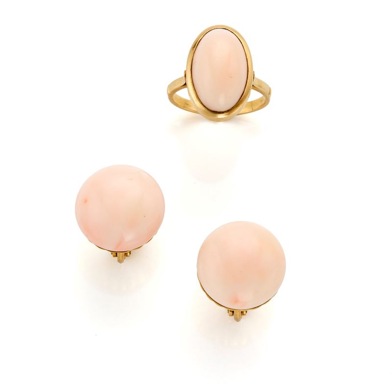 Demi parure in corallo e oro