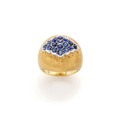 Buccellati, Anello in oro 18 kt con zaffiri cabochon rotondi