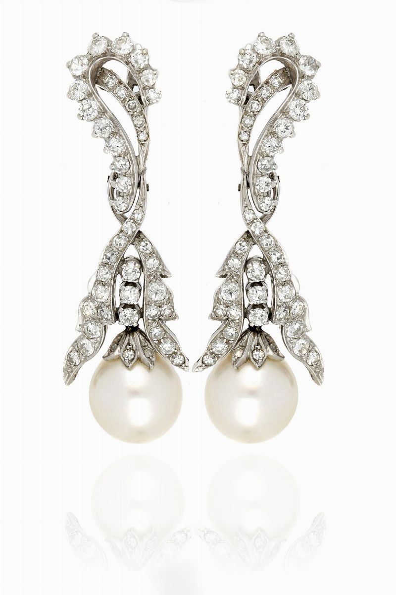 Orecchini in Oro Bianco, Diamanti e Perle