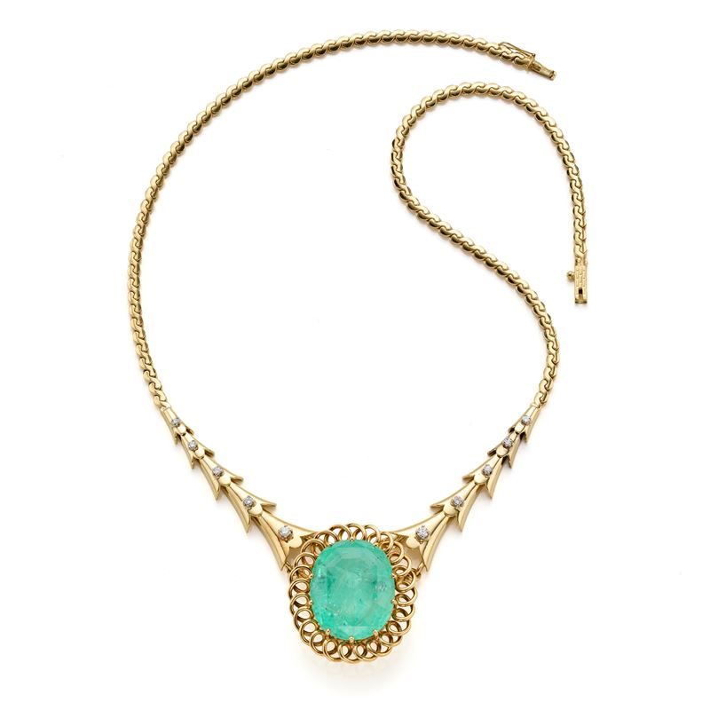 Collier in oro con smeraldo