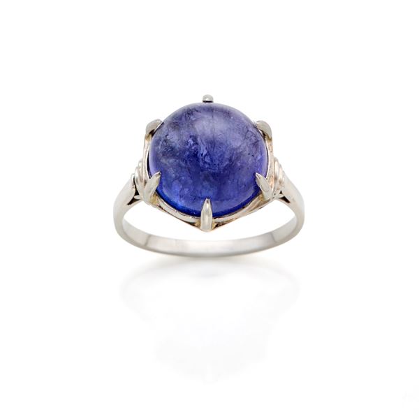 Anello in platino con tanzanite