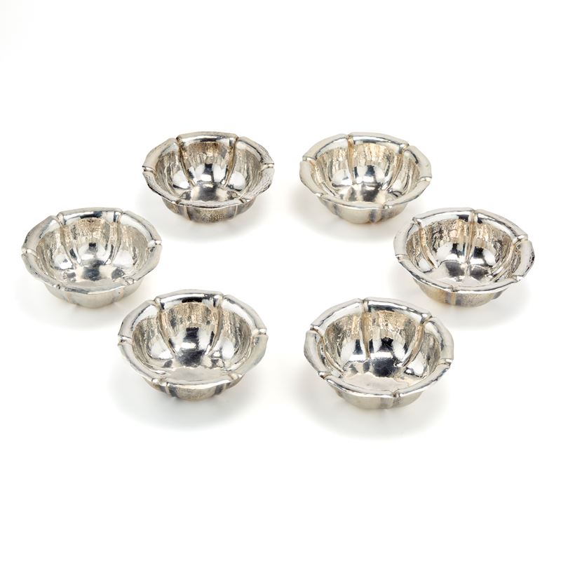 Sei coppette in argento