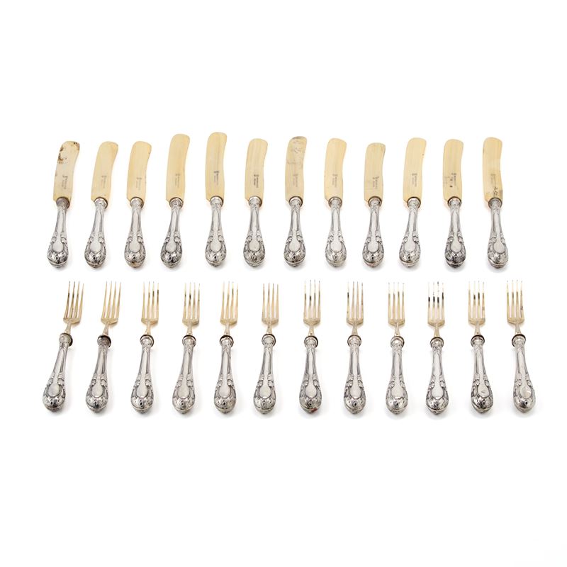 Set di posate da dessert in argento, dodici elementi (forchette e coltelli)
