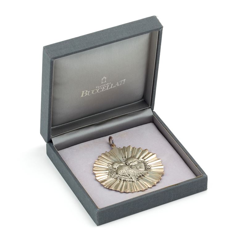 Sopraculla in argento firmata Buccellati