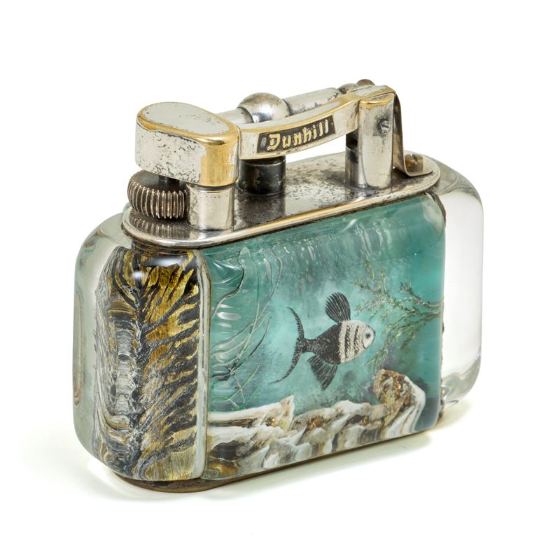 Dunhill, Accendino da tavolo “Aquarium” n. 737418 in metallo dorato