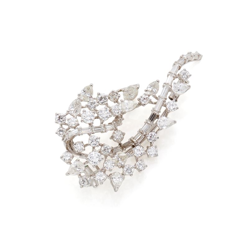 Spilla in oro con diamanti