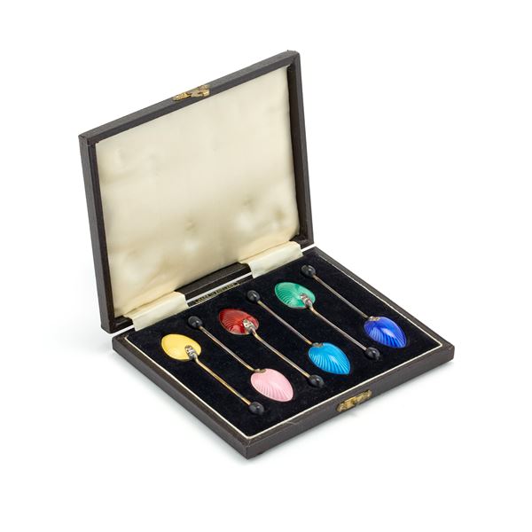 Set di cucchiaini in argento con smalti