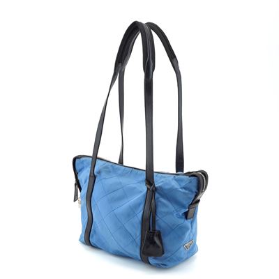 Borsa Tote in Nylon Matelassè con Dettagli in Pelle