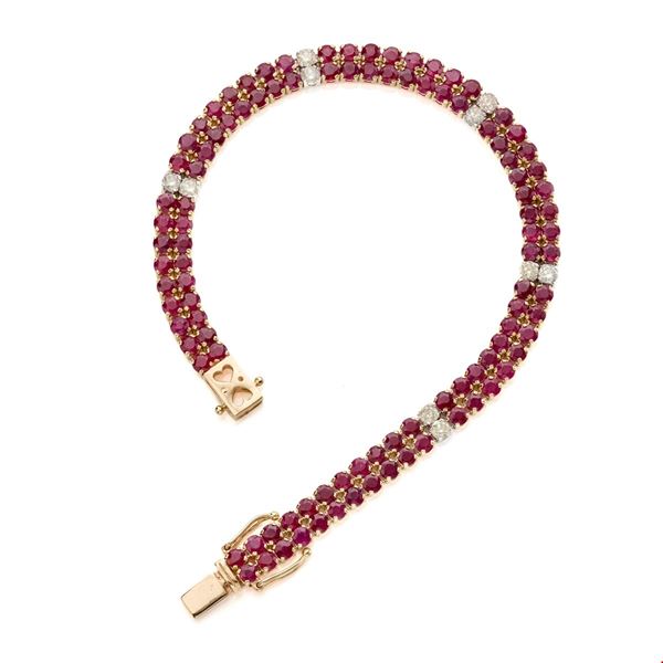 Gold tennis bracelet with diamonds and rubies