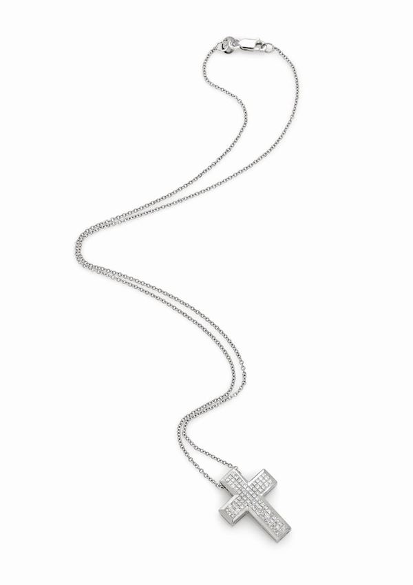 Collana croce in oro bianco e diamanti