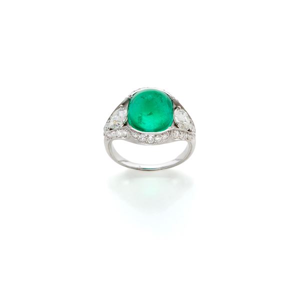 Platinum ring with emerald  - Auction Argenti, orologi e gioielli - Faraone Casa d'Aste