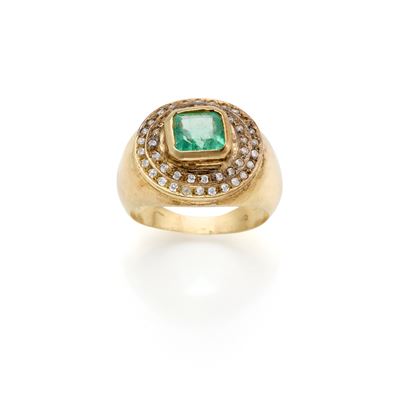 Anello in Oro con Smeraldo e Gemme Incolori