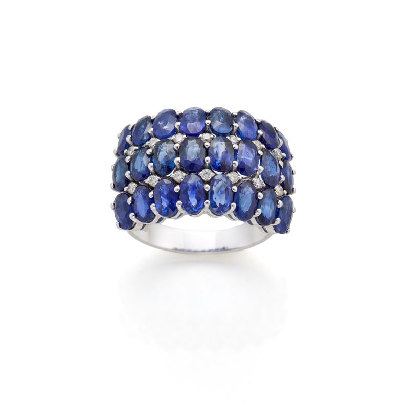 Anello in Oro con Zaffiri e Diamanti