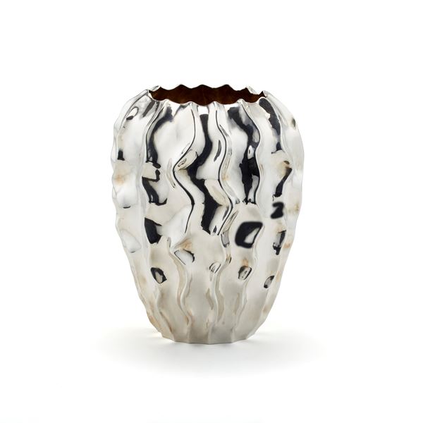 Silver vase  - Auction Argenti, orologi e gioielli - Faraone Casa d'Aste