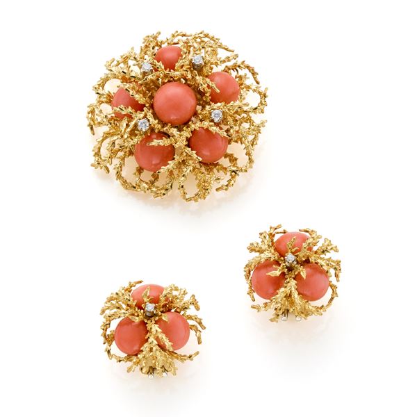 Demi parure in oro con corallo  - Asta Argenti, orologi e gioielli - Faraone Casa d'Aste