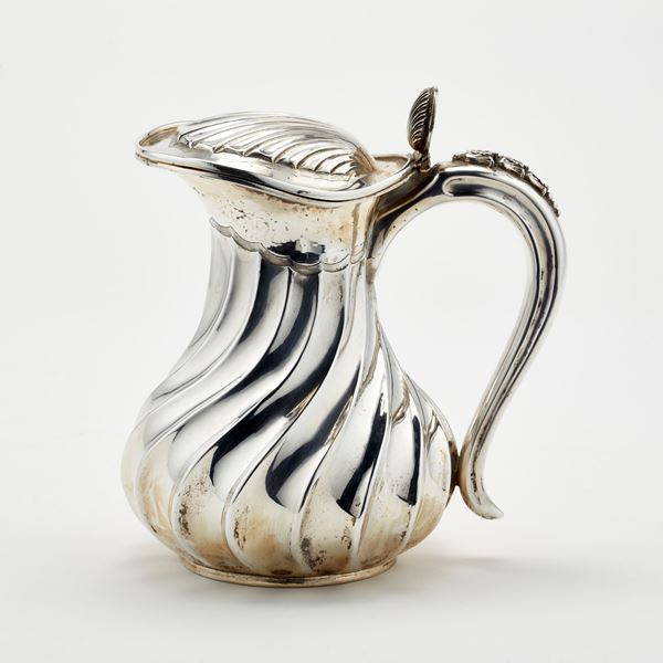 Silver pitcher  - Auction Argenti, orologi e gioielli - Faraone Casa d'Aste