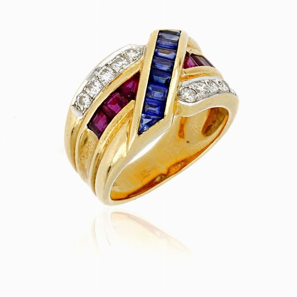 Anello a fascia con brillanti, zaffiri e rubini.