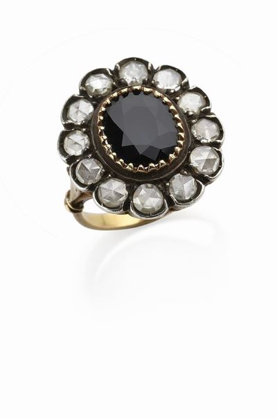 Anello in Oro e Argento con Zaffiro e Diamanti